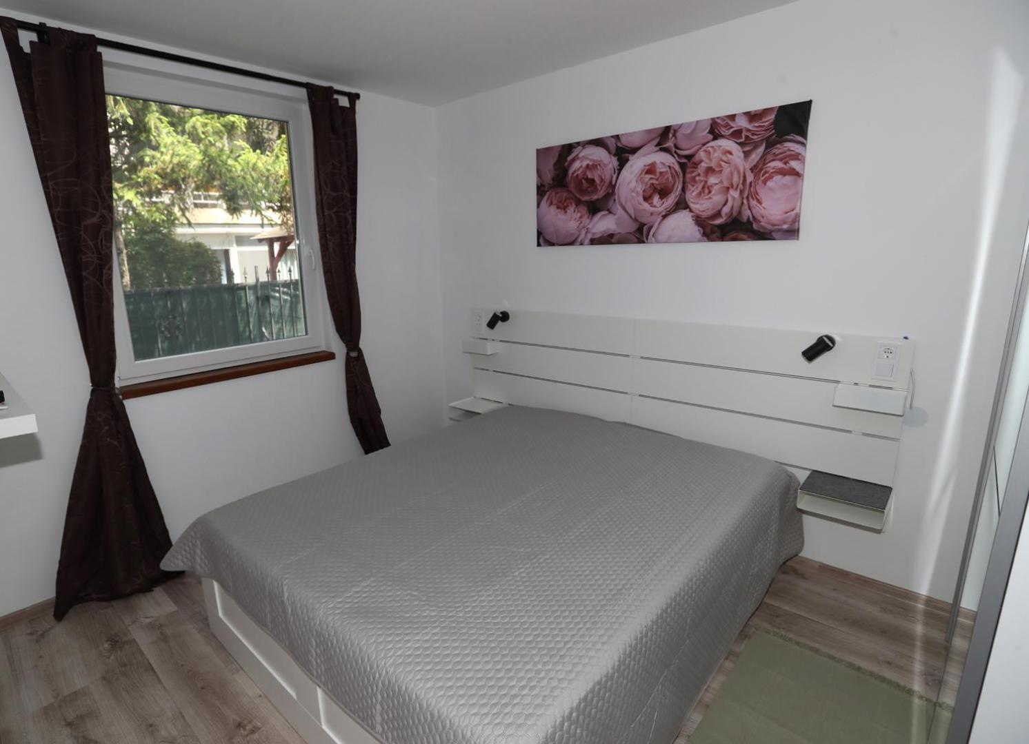 שיופוק Four Flowers Apartman מראה חיצוני תמונה