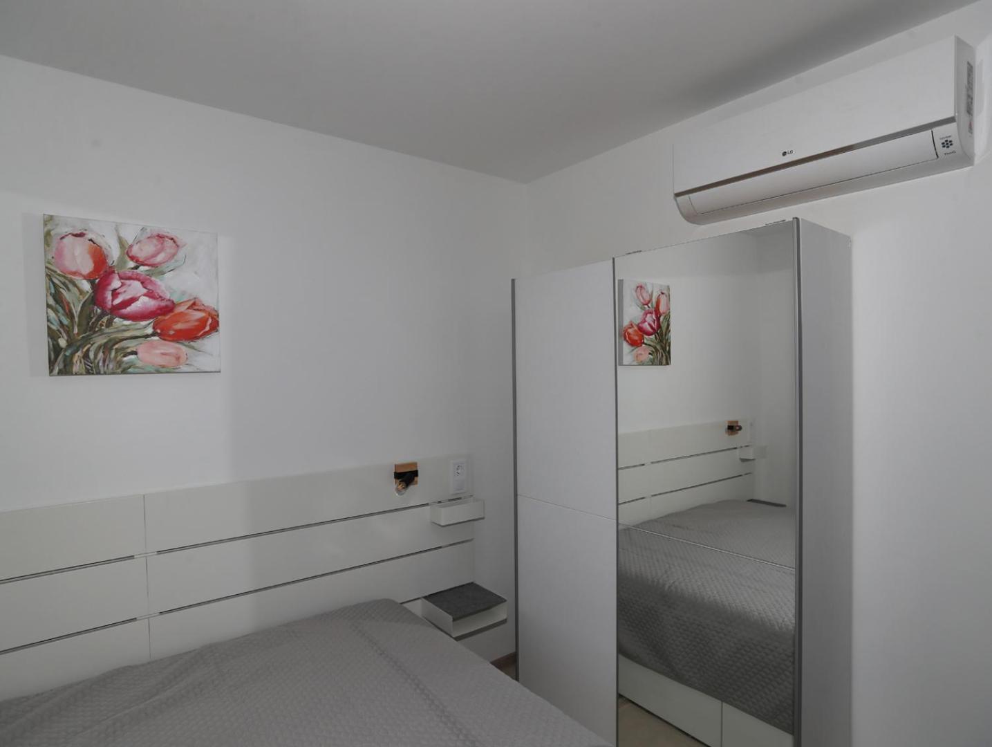 שיופוק Four Flowers Apartman מראה חיצוני תמונה