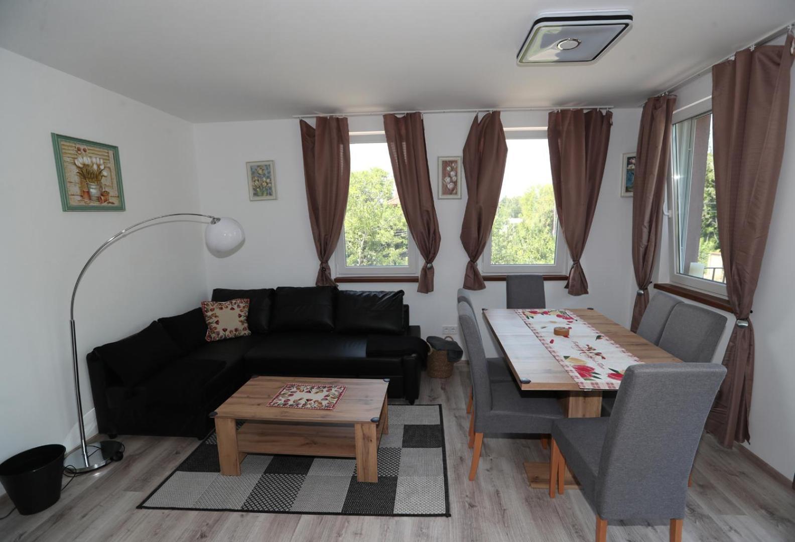 שיופוק Four Flowers Apartman מראה חיצוני תמונה
